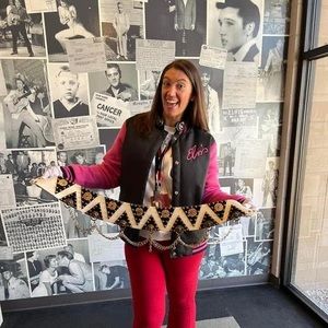 Meet your Posher, Meredith